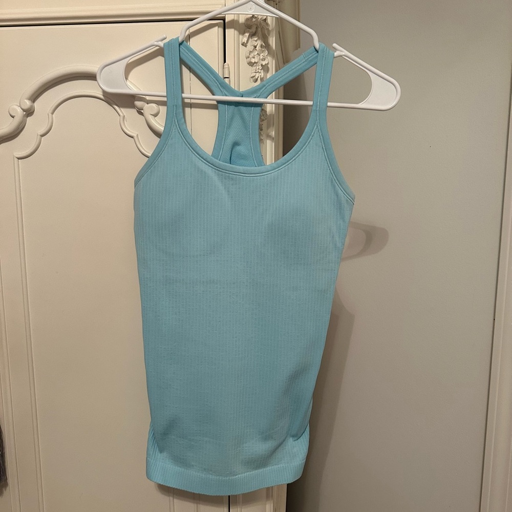 Lululemon ebb to street tank size 6!